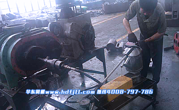 绿巨人污免费下载風機齒輪拆卸注油.jpg